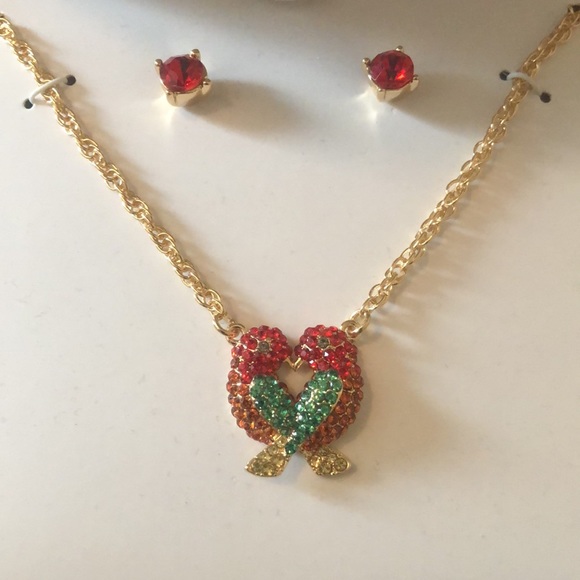 Necklace & earring set gold with red and green stones - Picture 2 of 3